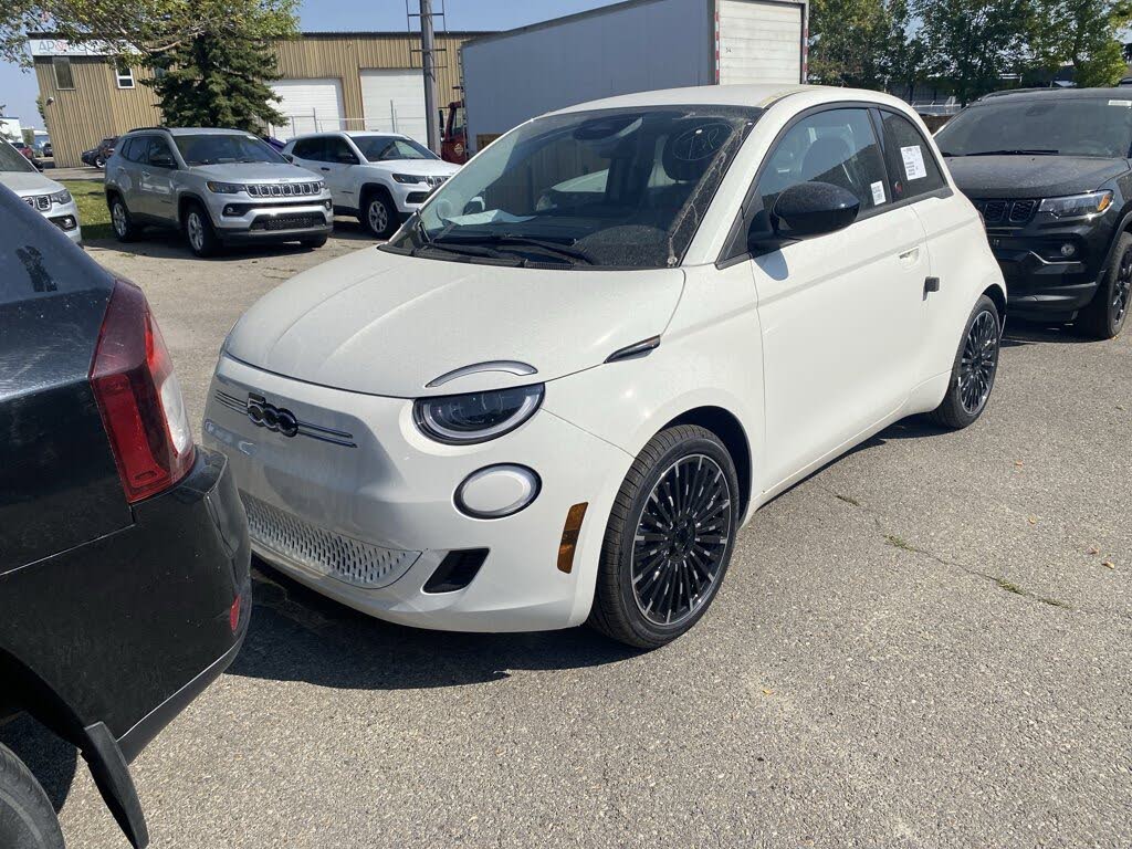 2025 FIAT 500e Inspi(RED) FWD