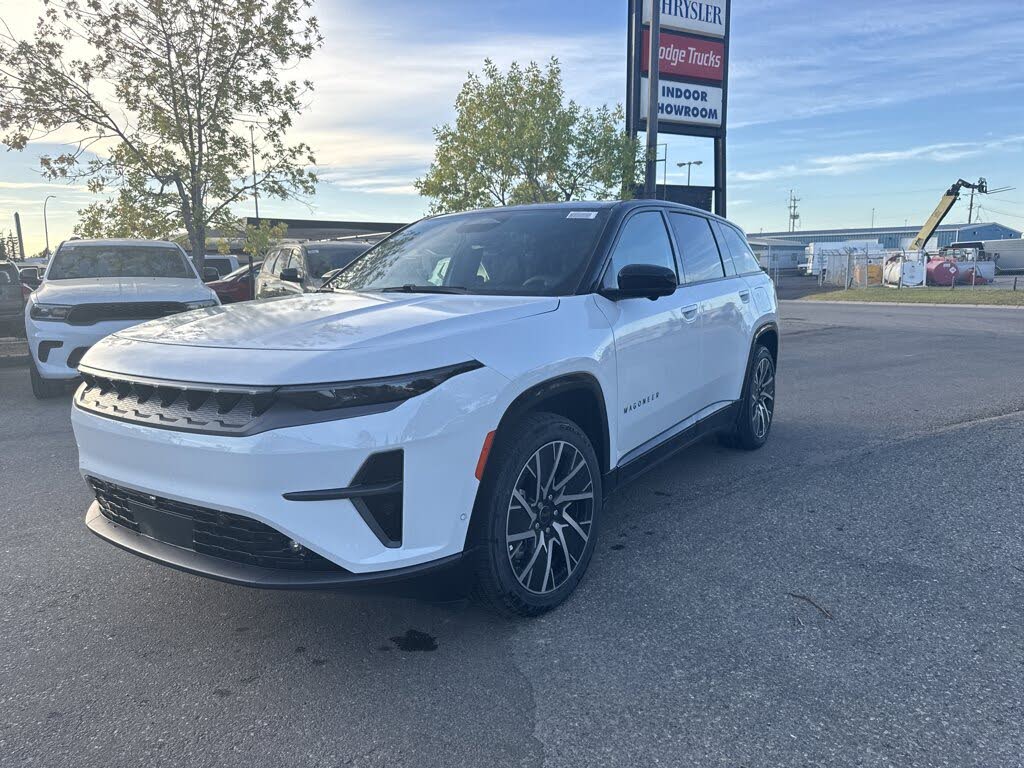 2025 Jeep Wagoneer S