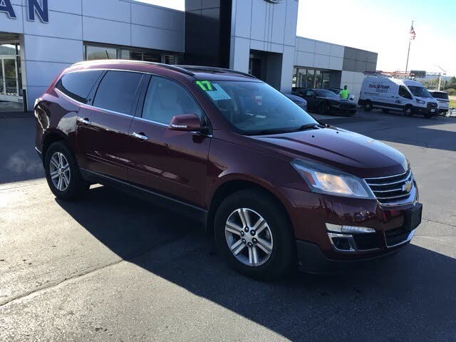 2017 Chevrolet Traverse 2LT AWD