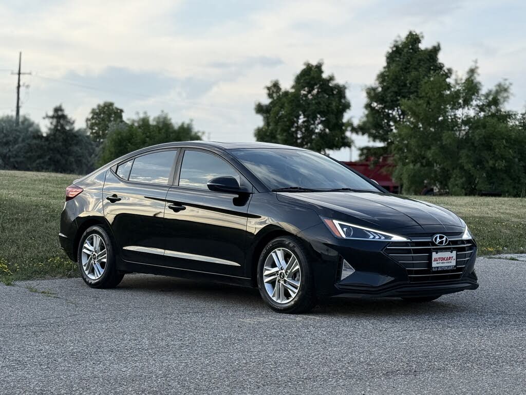 2020 Hyundai Elantra Preferred FWD with Sun and Safety Package