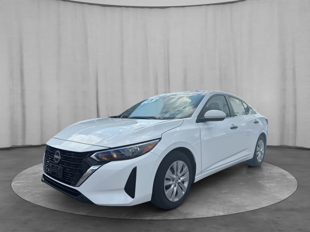 Nissan Sentra S FWD 2024