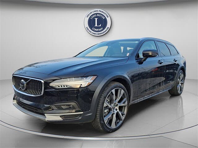 2025 Volvo V90 Cross Country B6 Ultra AWD