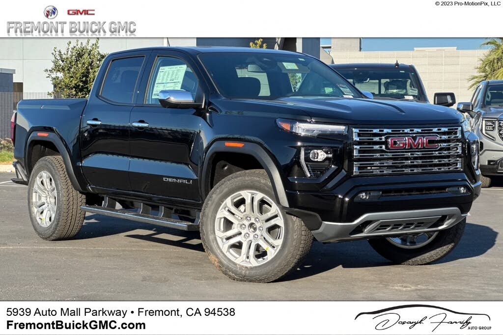 2026 GMC Canyon Denali Crew Cab 4WD