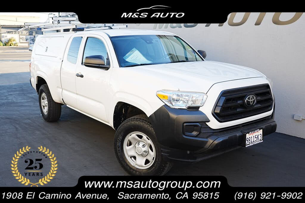 2022 Toyota Tacoma SR I4 Access Cab RWD