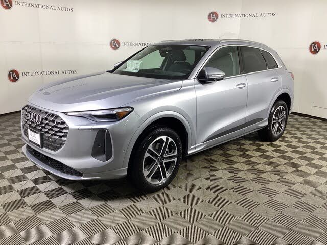 2025 Audi Q5 quattro Premium Plus 40 TFSI
