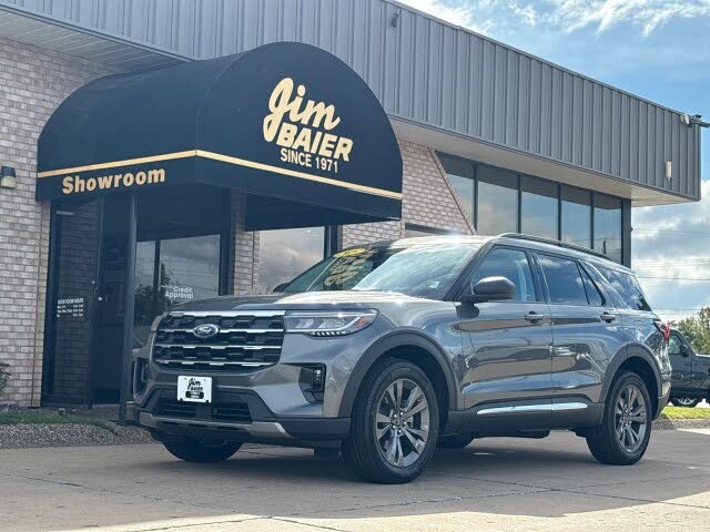 2025 Ford Explorer Active AWD
