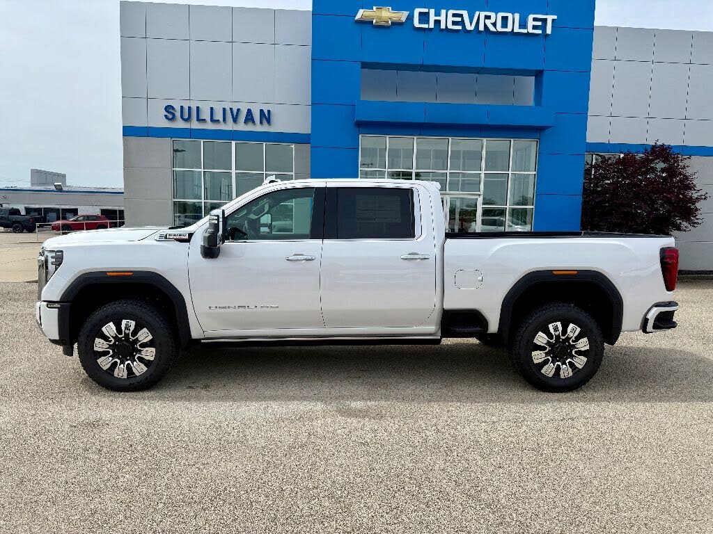 2025 GMC Sierra 3500HD Denali Crew Cab 4WD