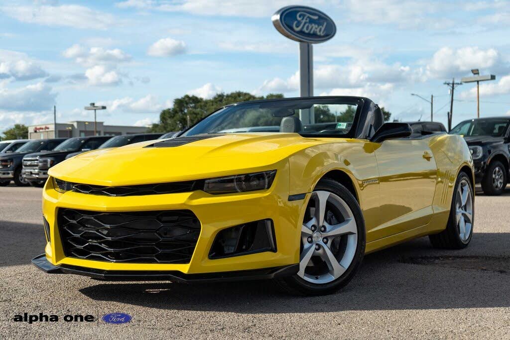 2015 Chevrolet Camaro 2SS Convertible RWD