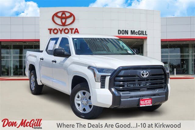 2024 Toyota Tundra SR CrewMax Cab 4WD