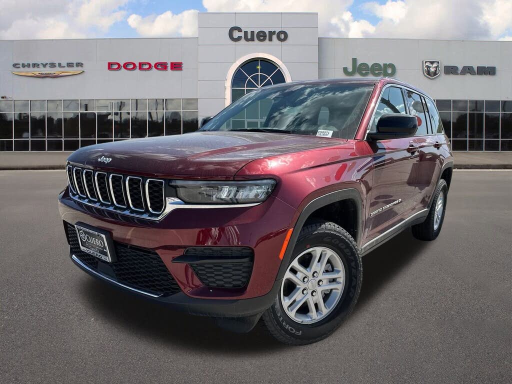 2025 Jeep Grand Cherokee Laredo RWD