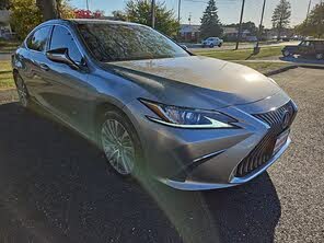 Lexus ES 350 FWD
