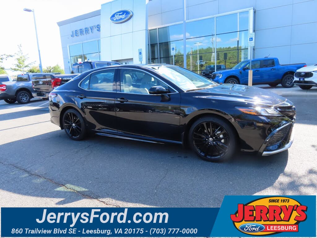 2024 Toyota Camry XSE V6 FWD