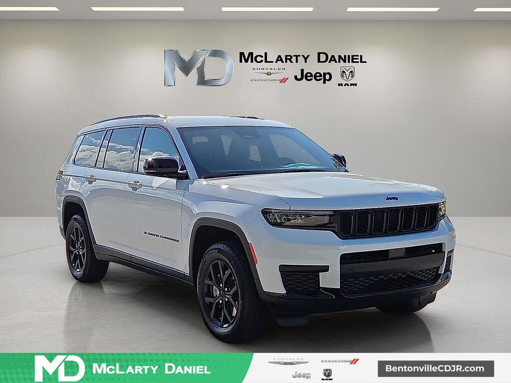 2025 Jeep Grand Cherokee L Altitude 4WD