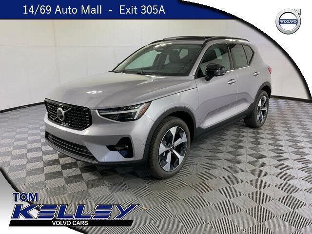 2026 Volvo XC40 B5 Plus AWD