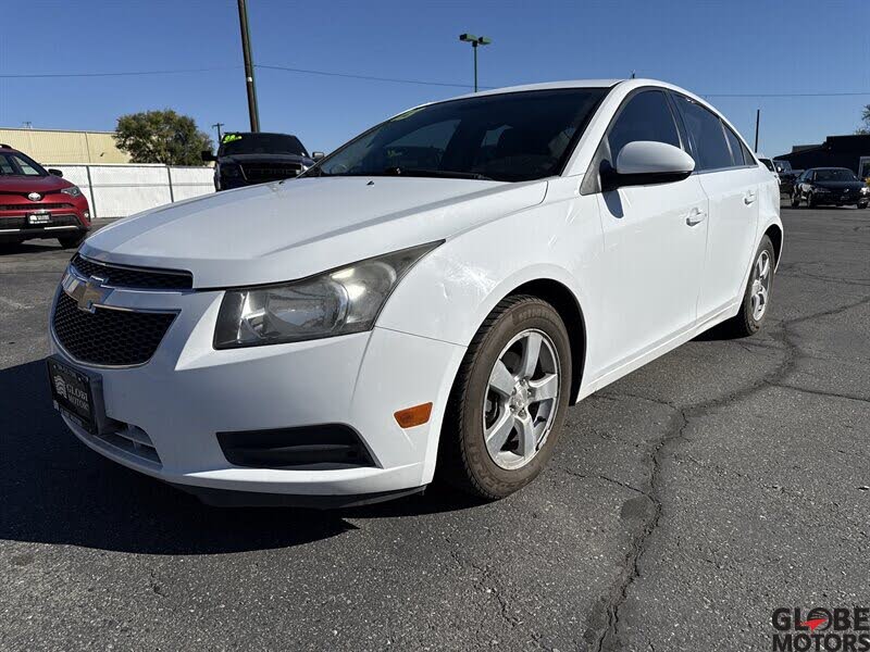 2013 Chevrolet Cruze 1LT Sedan FWD