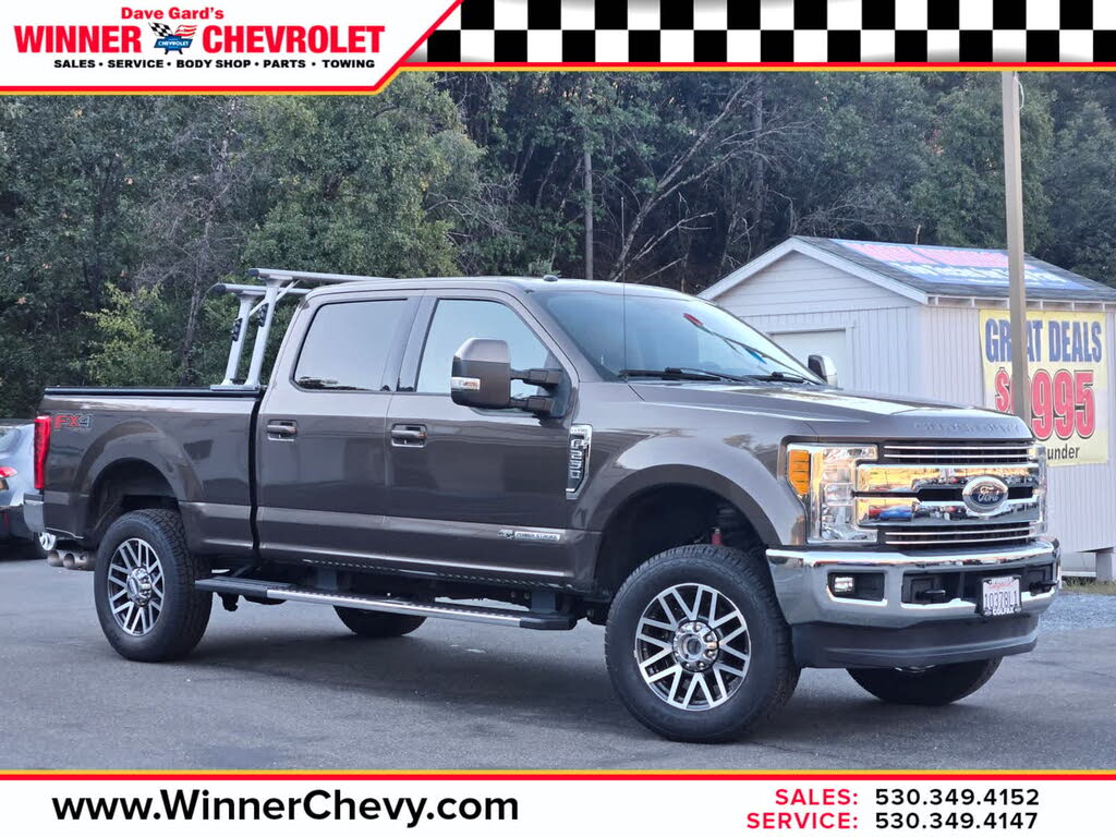 2017 Ford F-250 Super Duty Lariat Crew Cab 4WD