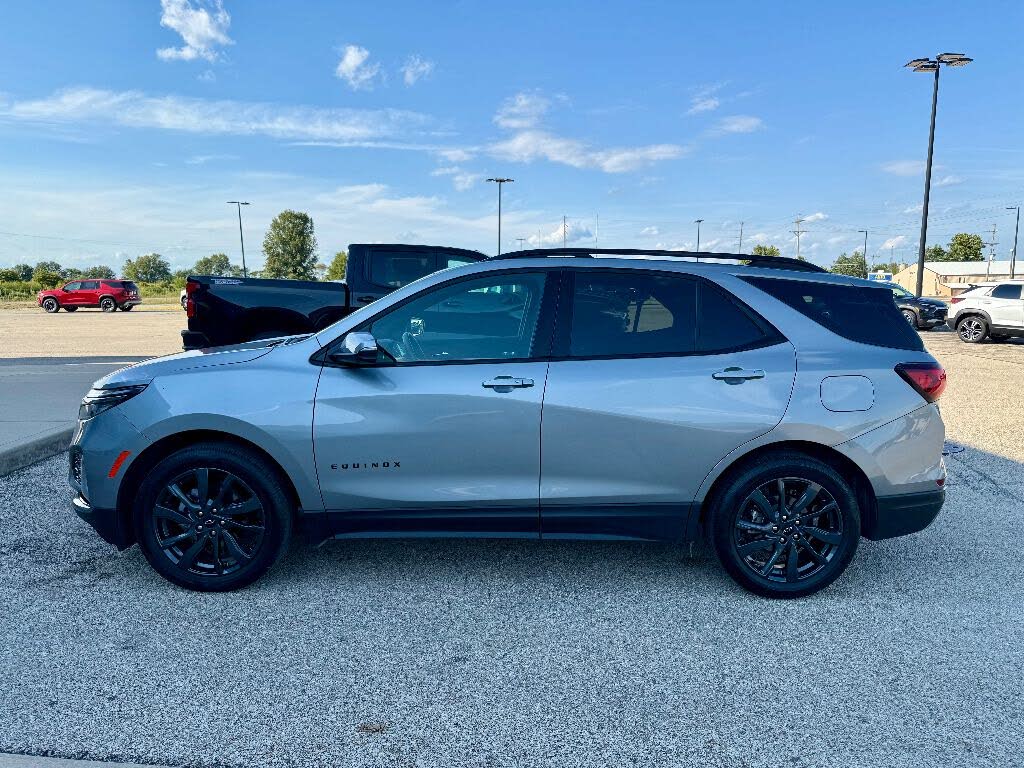 2023 Chevrolet Equinox RS with 1RS FWD