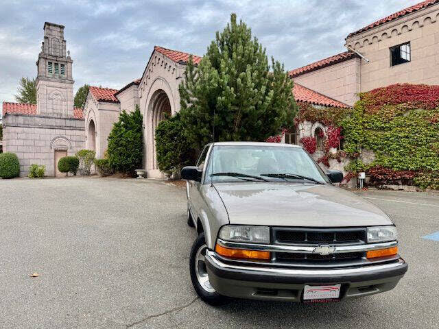 2001 Chevrolet S-10 LS Extended Cab RWD