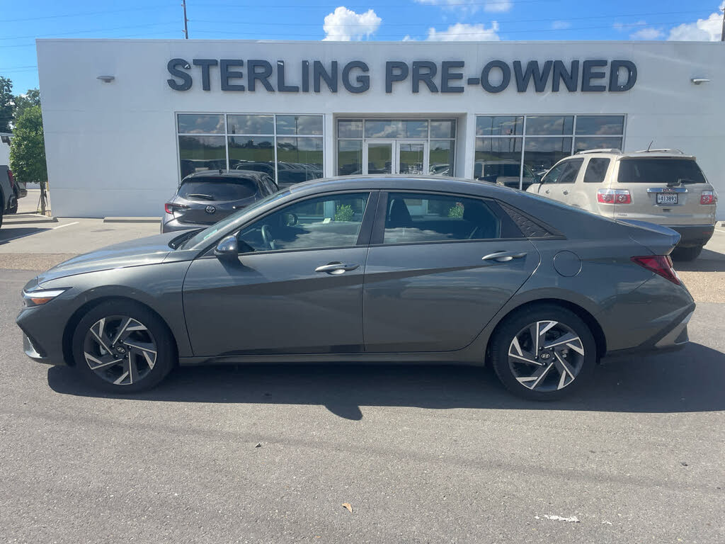 2025 Hyundai Elantra SEL Sport FWD