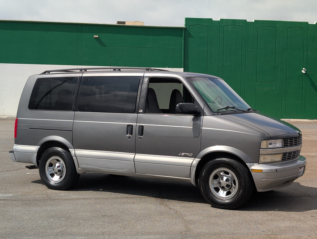 2000 Chevrolet Astro Extended RWD