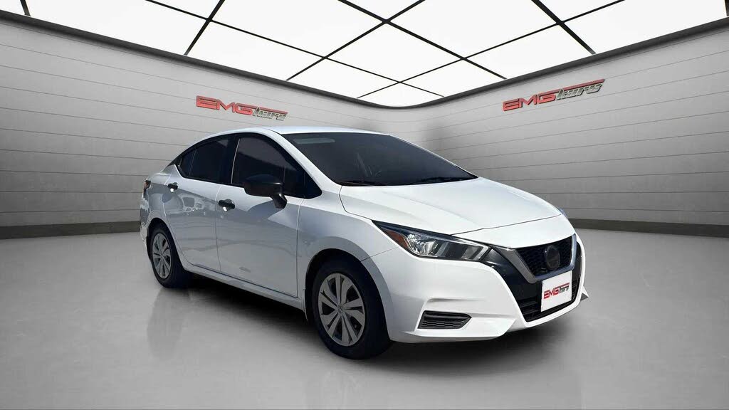 2020 Nissan Versa S FWD