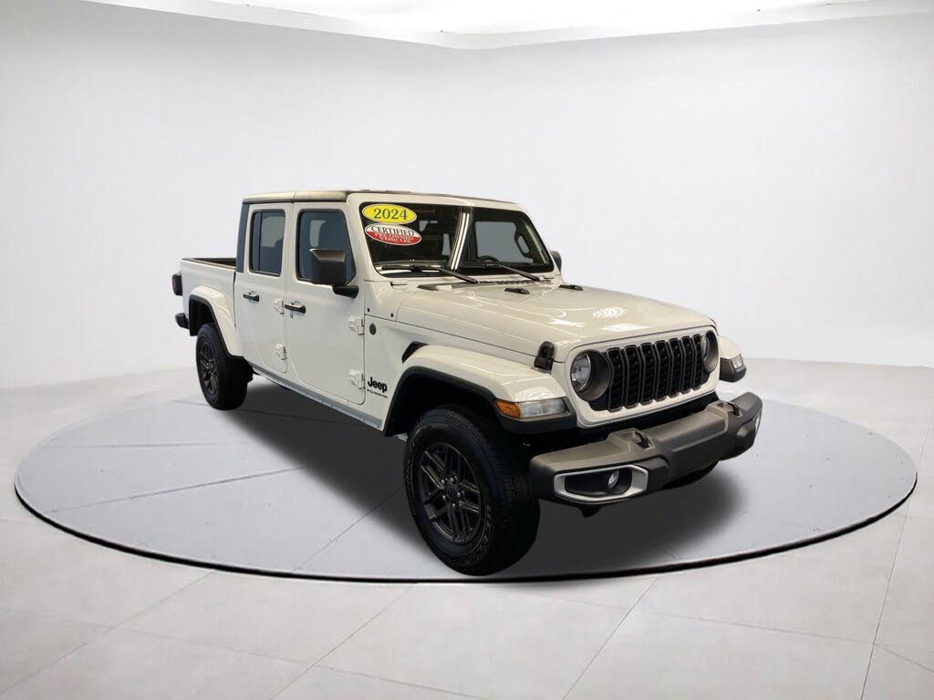 2024 Jeep Gladiator Sport S Crew Cab 4WD