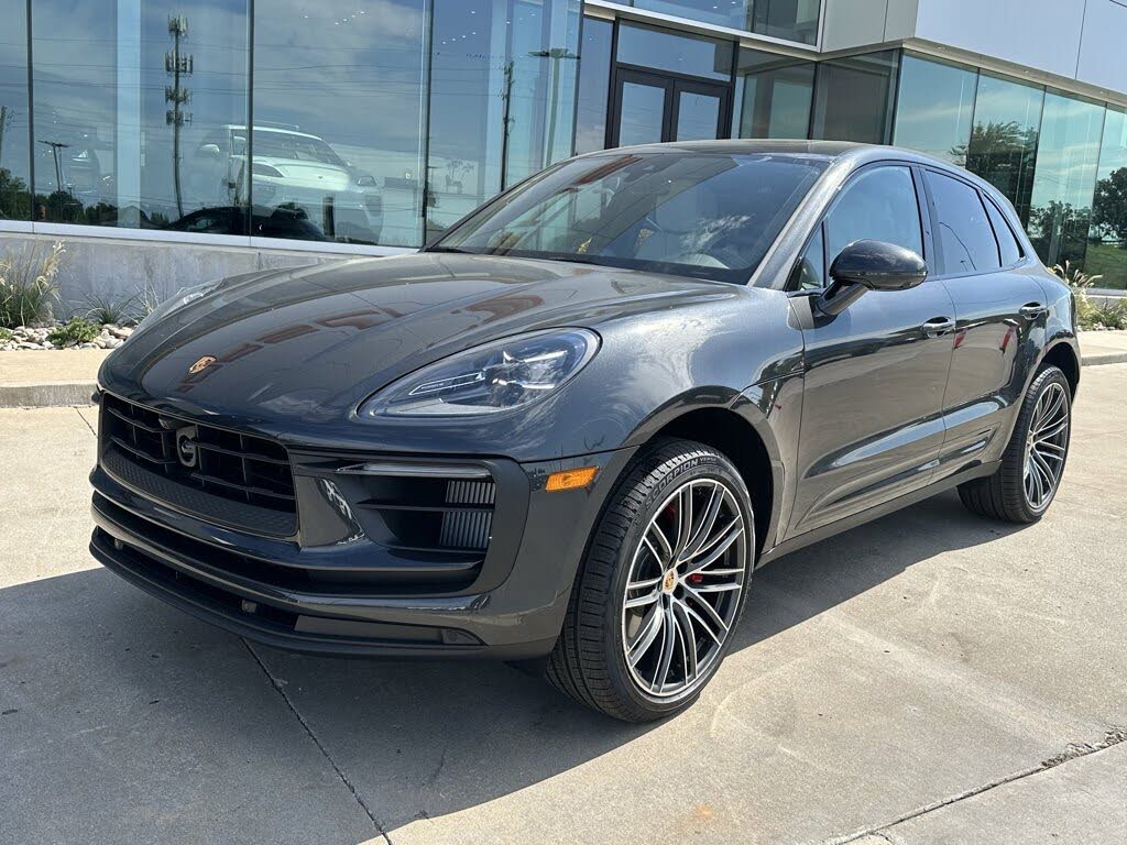 2026 Porsche Macan S AWD