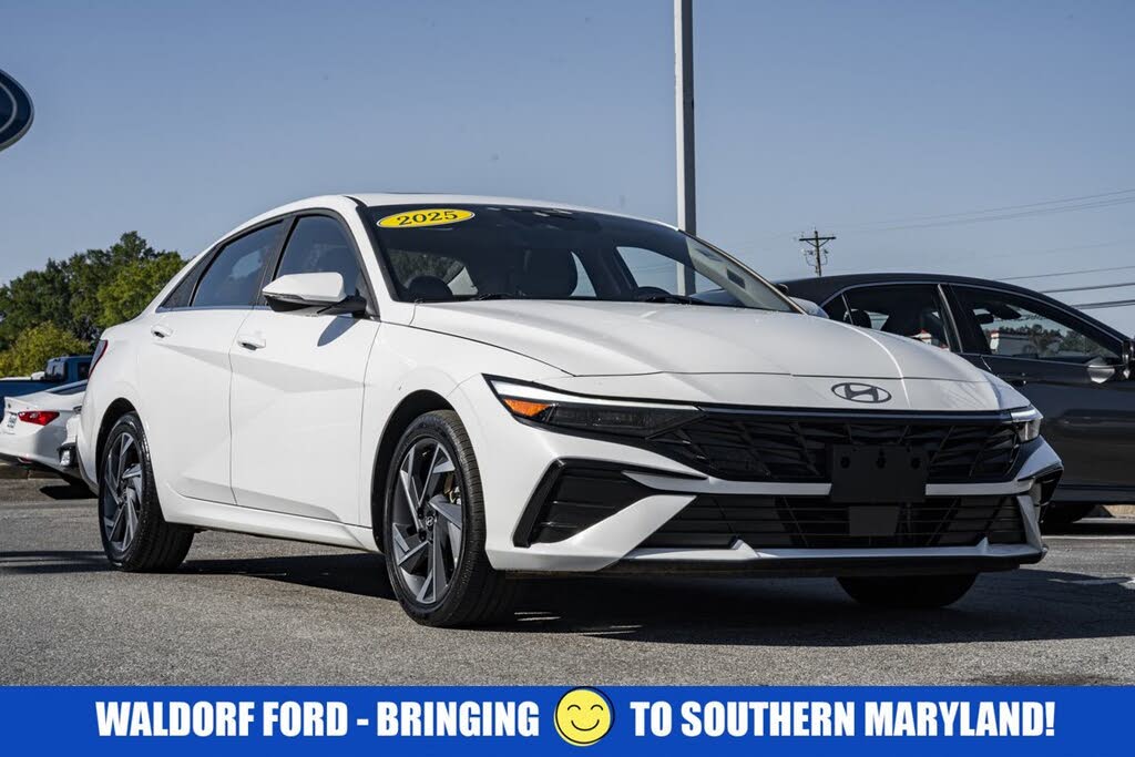 2025 Hyundai Elantra Hybrid Limited FWD