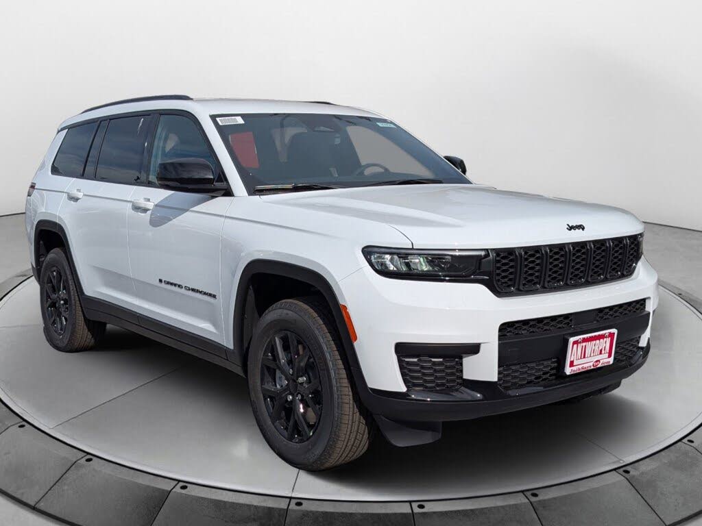 2025 Jeep Grand Cherokee L Altitude 4WD