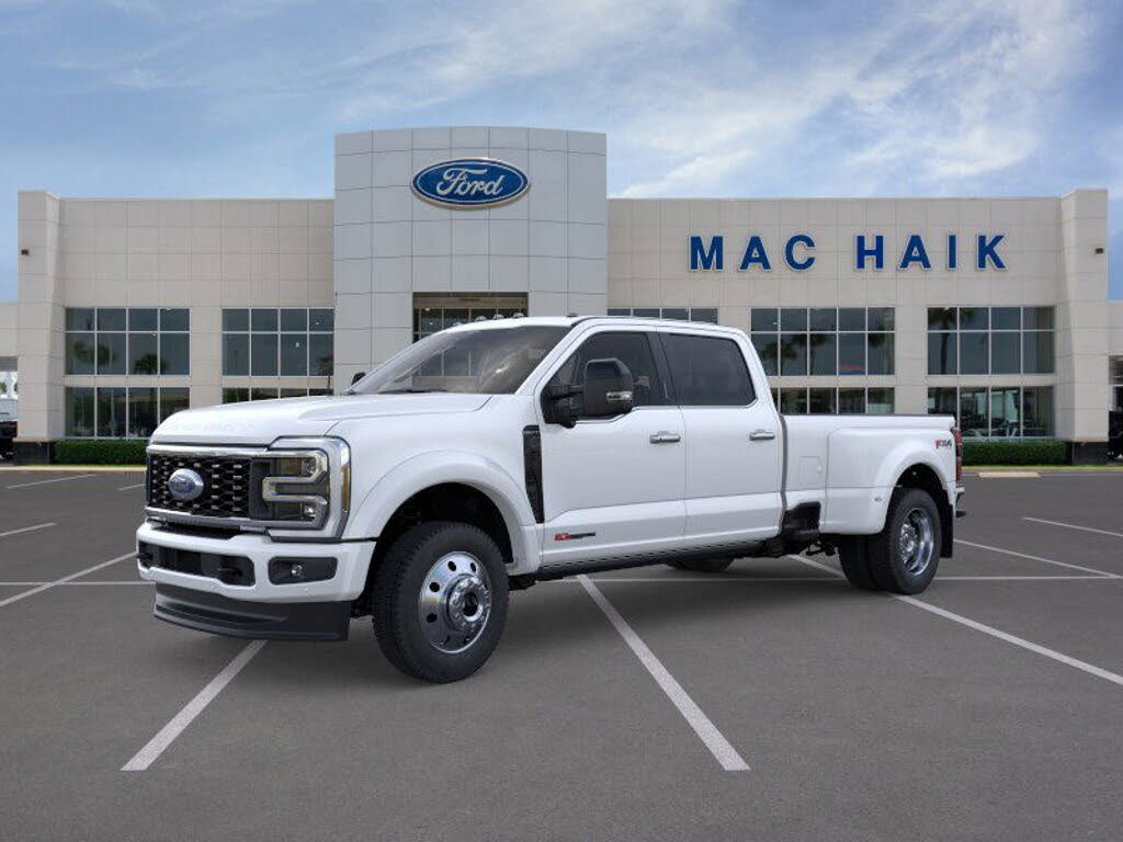 2026 Ford F-450 Super Duty Platinum Crew Cab LB DRW 4WD