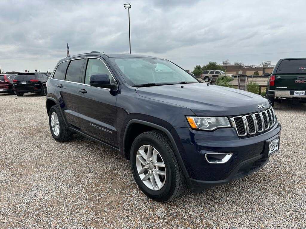 2017 Jeep Grand Cherokee Laredo 4WD