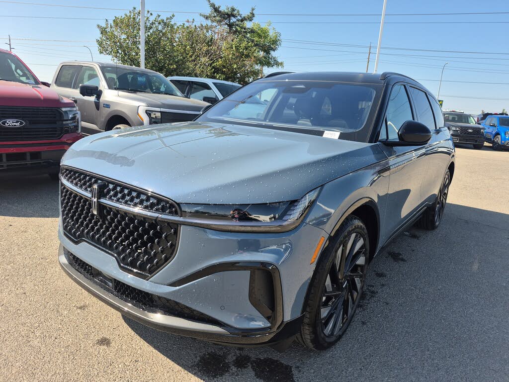 2025 Lincoln Nautilus Reserve AWD