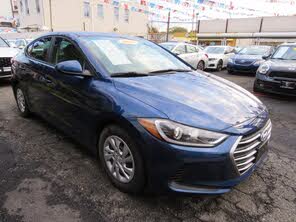 Hyundai Elantra SE FWD