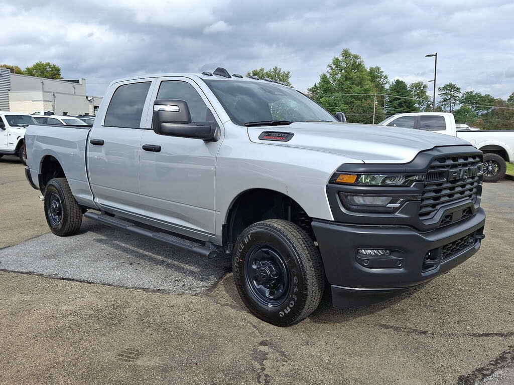 2026 RAM 2500 Tradesman Crew Cab 4WD