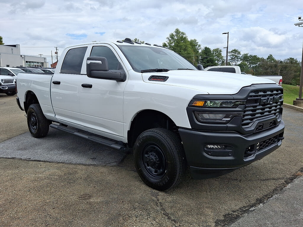 2026 RAM 2500 Tradesman Crew Cab 4WD