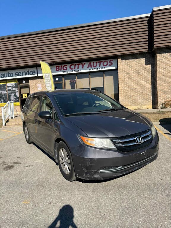 2014 Honda Odyssey SE FWD