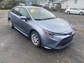 Toyota Corolla LE FWD