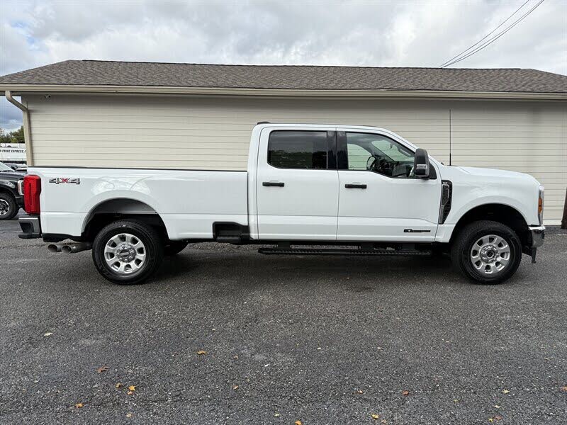 2024 Ford F-250 Super Duty XLT SuperCab 4WD