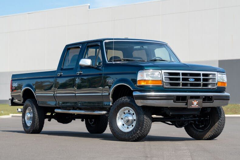 1997 Ford F-350 XLT Crew Cab LB 4WD