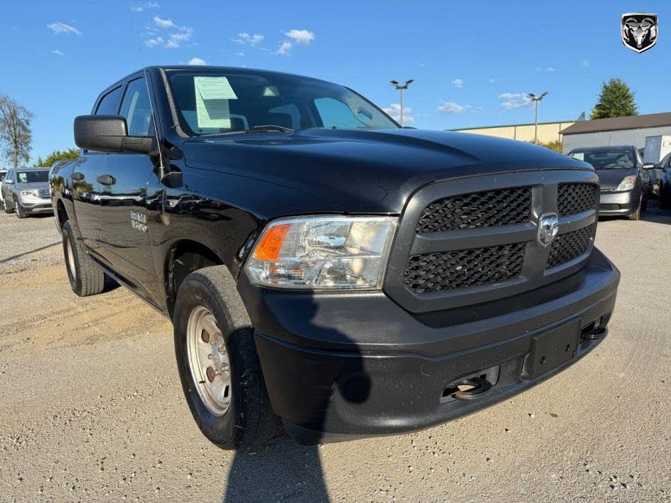 2016 RAM 1500 Tradesman Crew Cab 4WD