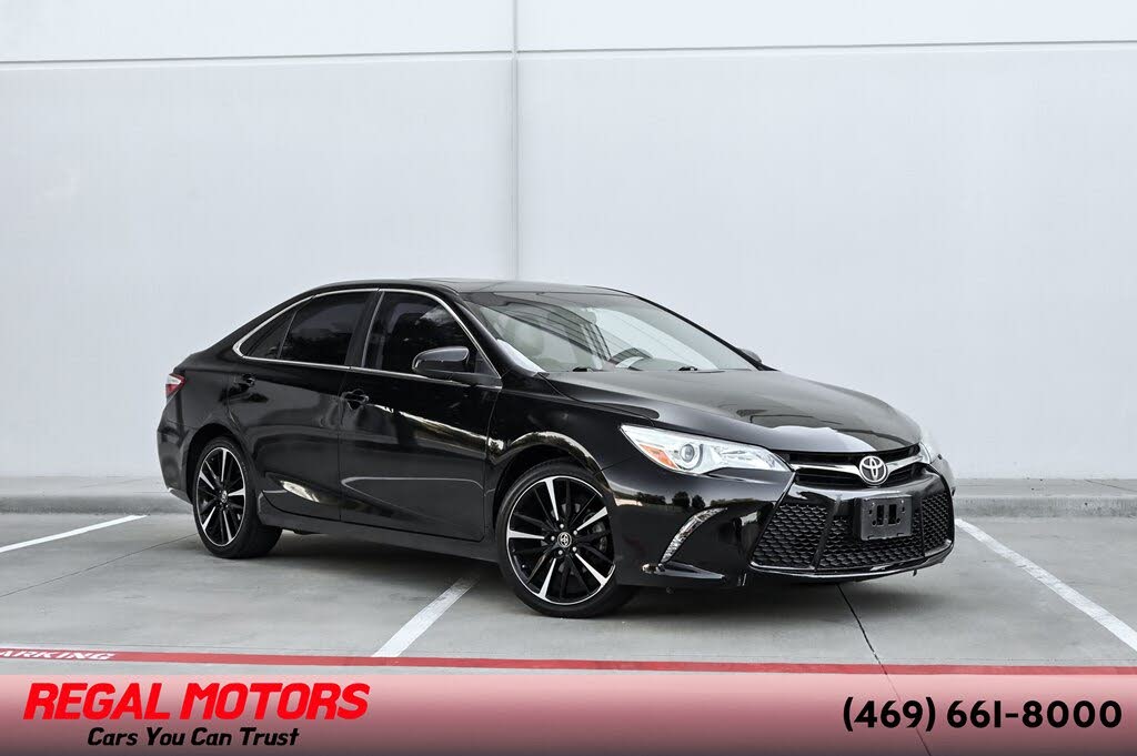 2016 Toyota Camry XSE