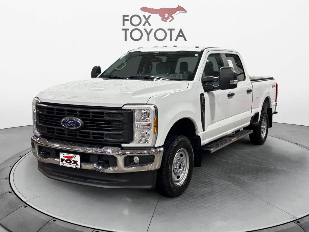 2024 Ford F-350 Super Duty XL Crew Cab 4WD