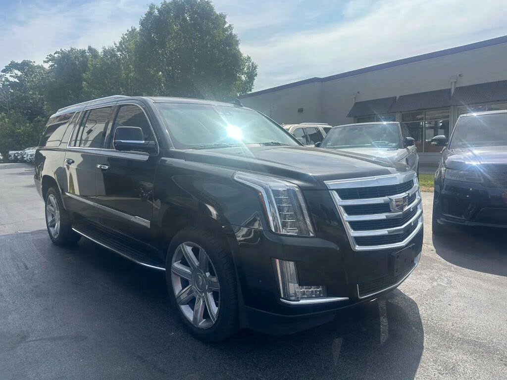 2019 Cadillac Escalade ESV Luxury 4WD