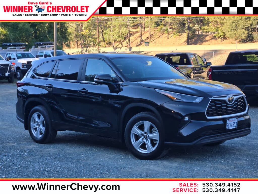 2024 Toyota Highlander LE AWD