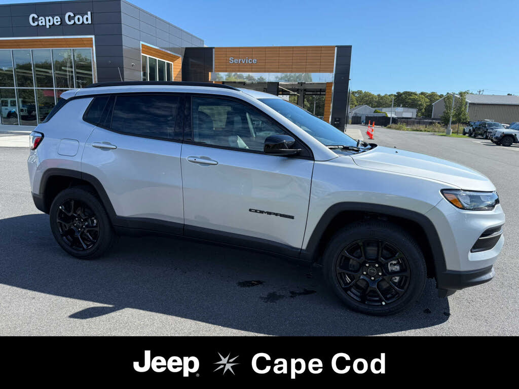 2026 Jeep Compass Latitude 4WD