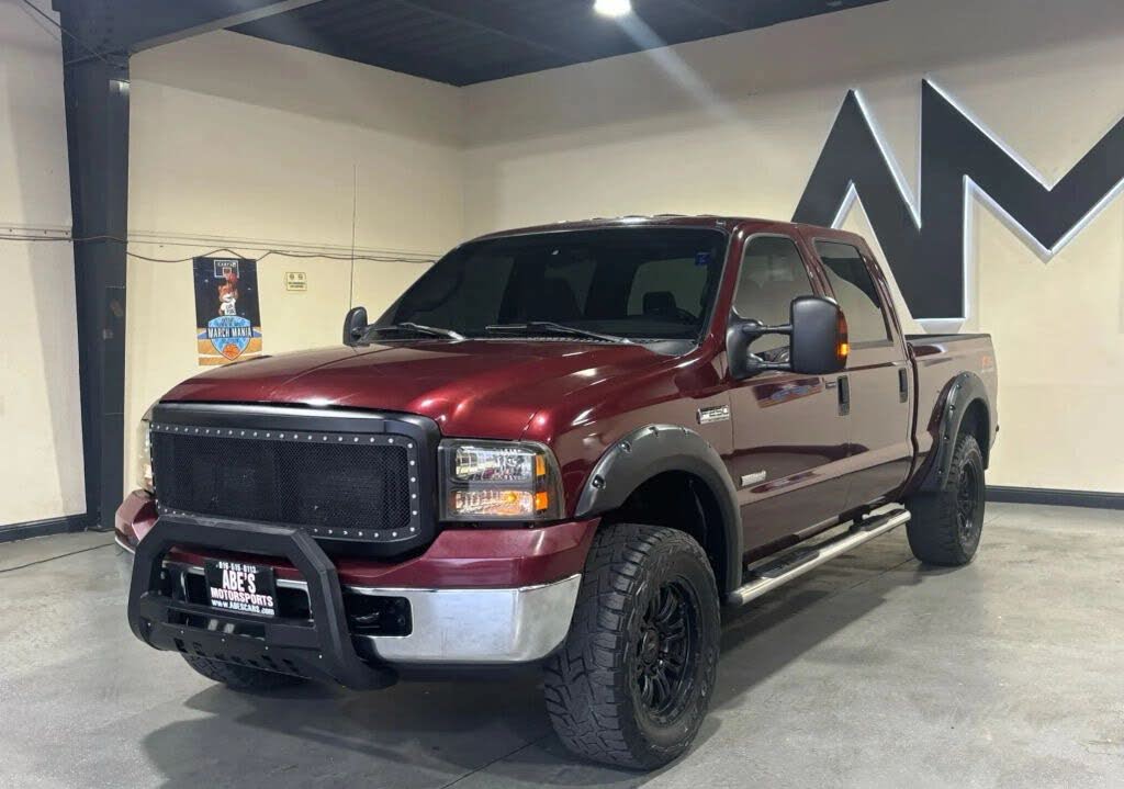 2007 Ford F-250 Super Duty XLT Crew Cab 4WD