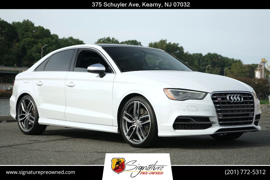 2015 Audi S3 2.0T quattro Prestige AWD