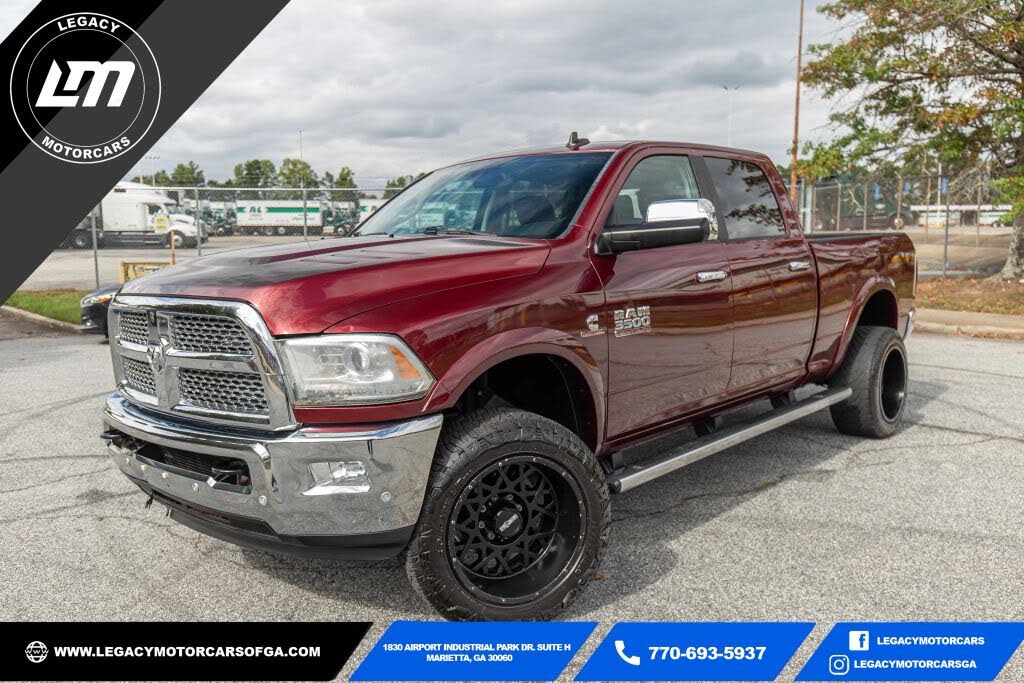 2016 RAM 3500 Laramie Crew Cab 4WD