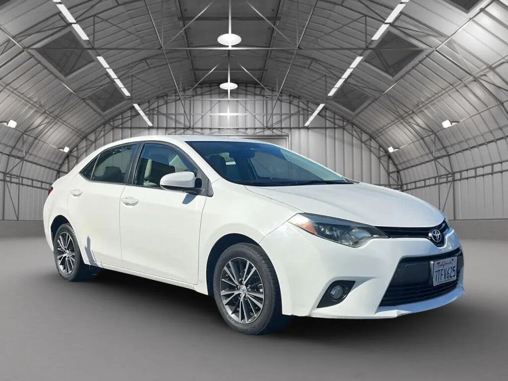 2016 Toyota Corolla LE Plus