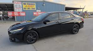 Hyundai Elantra SEL FWD